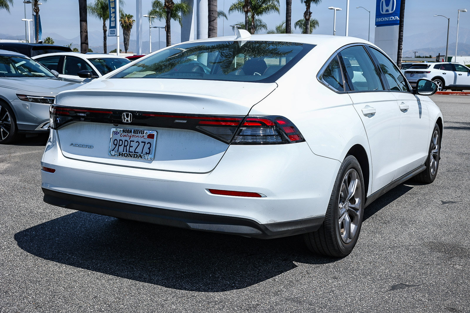 Used 2024 Honda Accord EX image 7