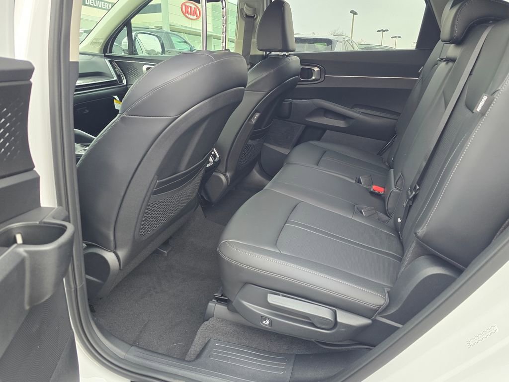 New 2026 Kia Sorento S AWD/4WD image 10