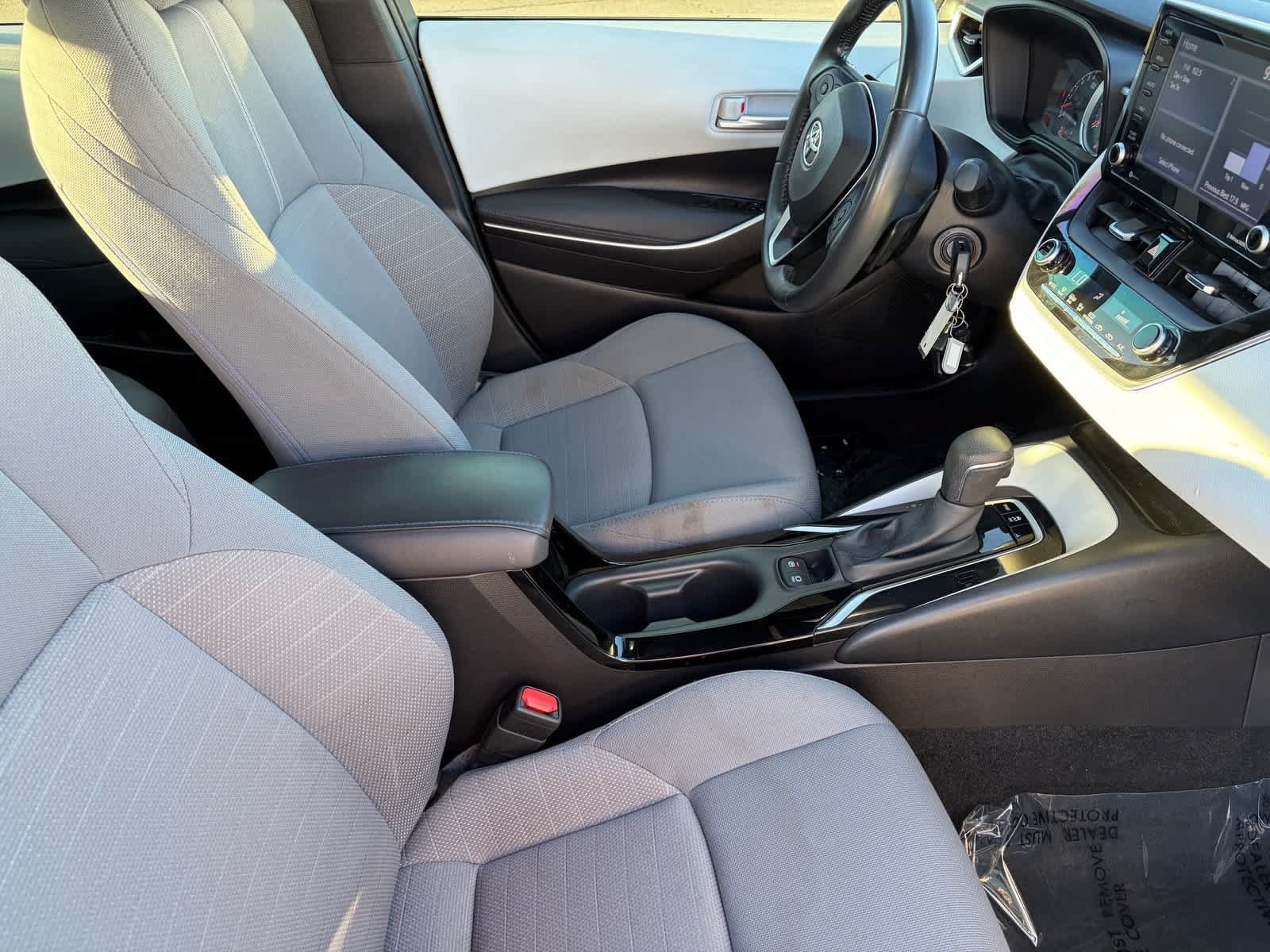 Used 2022 Toyota Corolla SE FWD image 11