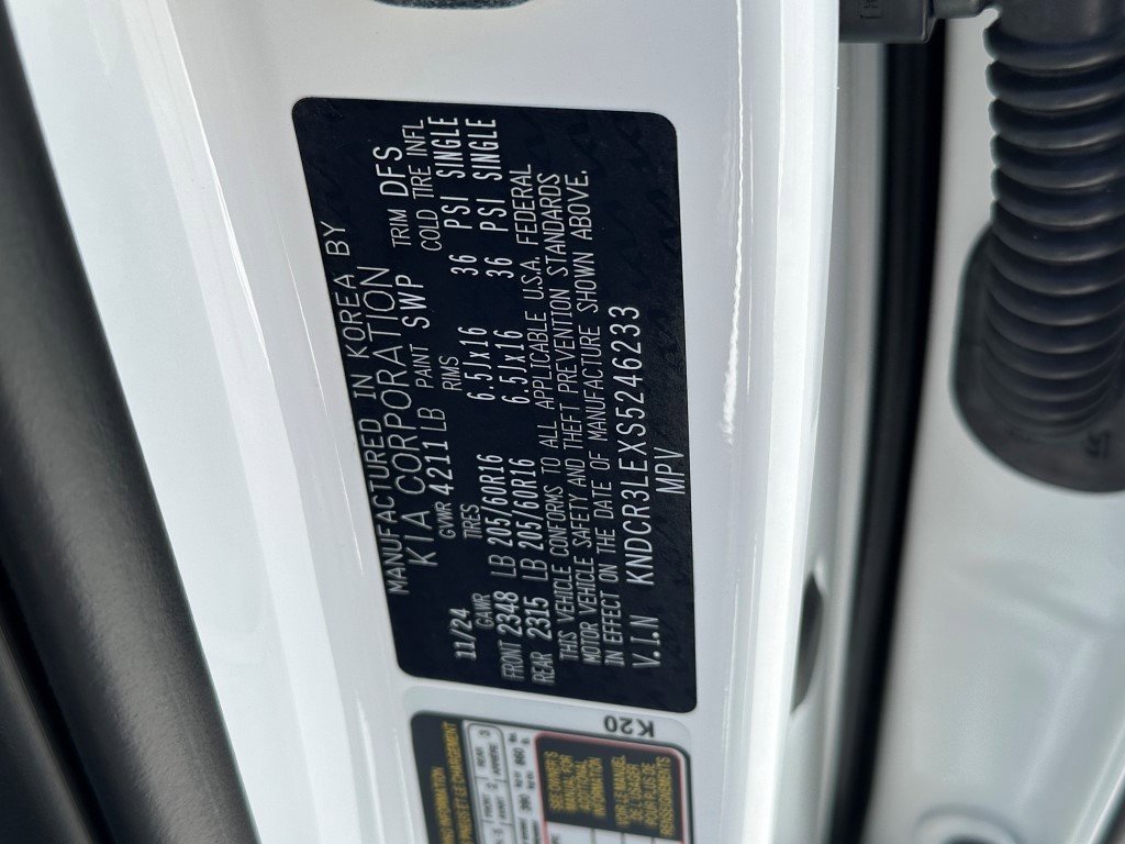 New 2025 Kia Niro EX image 27