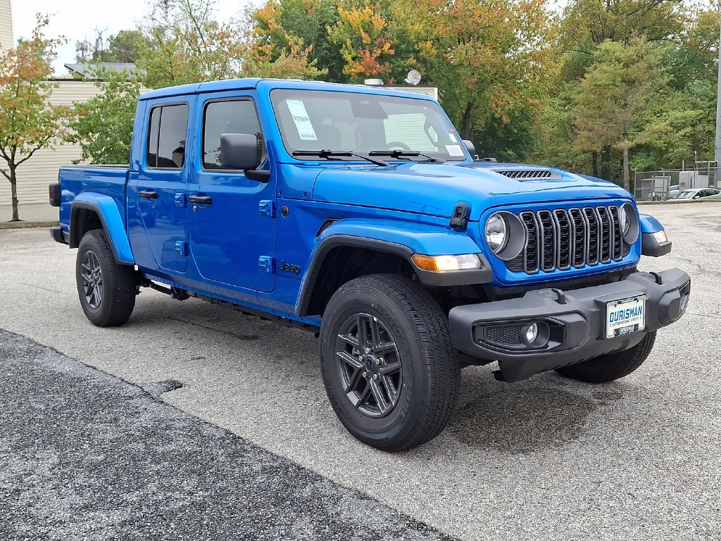 New 2026 Jeep Gladiator Sport