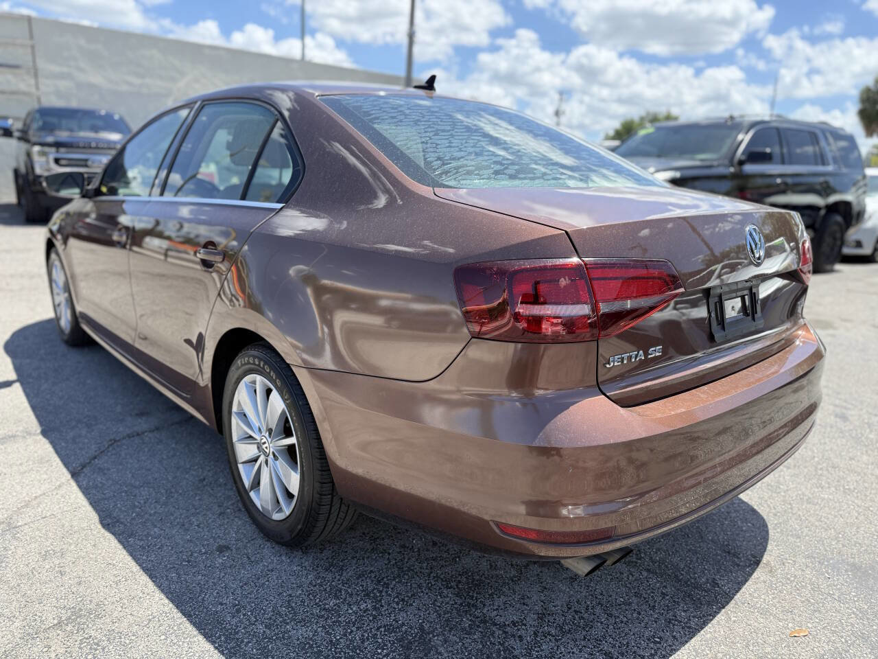 Used 2016 Volkswagen Jetta SE image 5