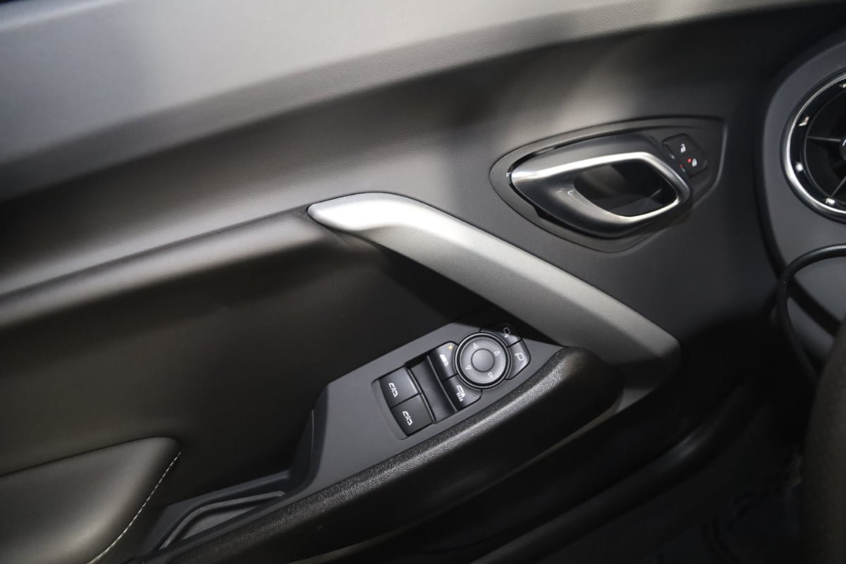 Used 2023 Chevrolet Camaro SS RWD image 42