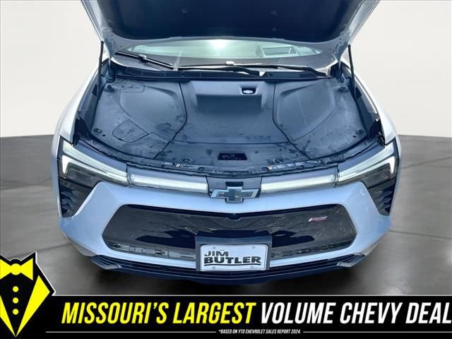 New 2024 Chevrolet Blazer EV RS image 20