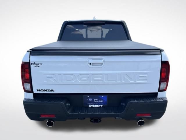 Used 2026 Honda Ridgeline Black Edition image 8