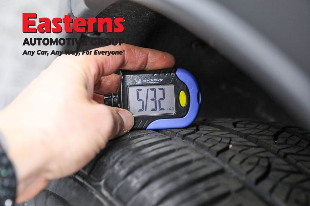 Used 2023 Cadillac XT4 Premium Luxury image 31