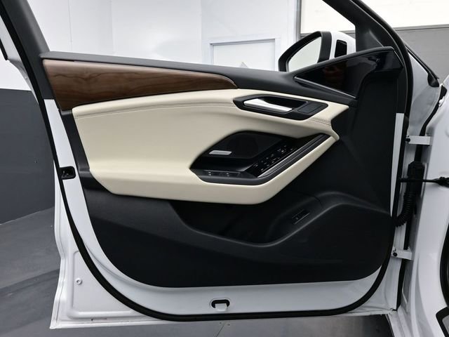 Used 2025 Audi A6 e-tron Prestige image 7