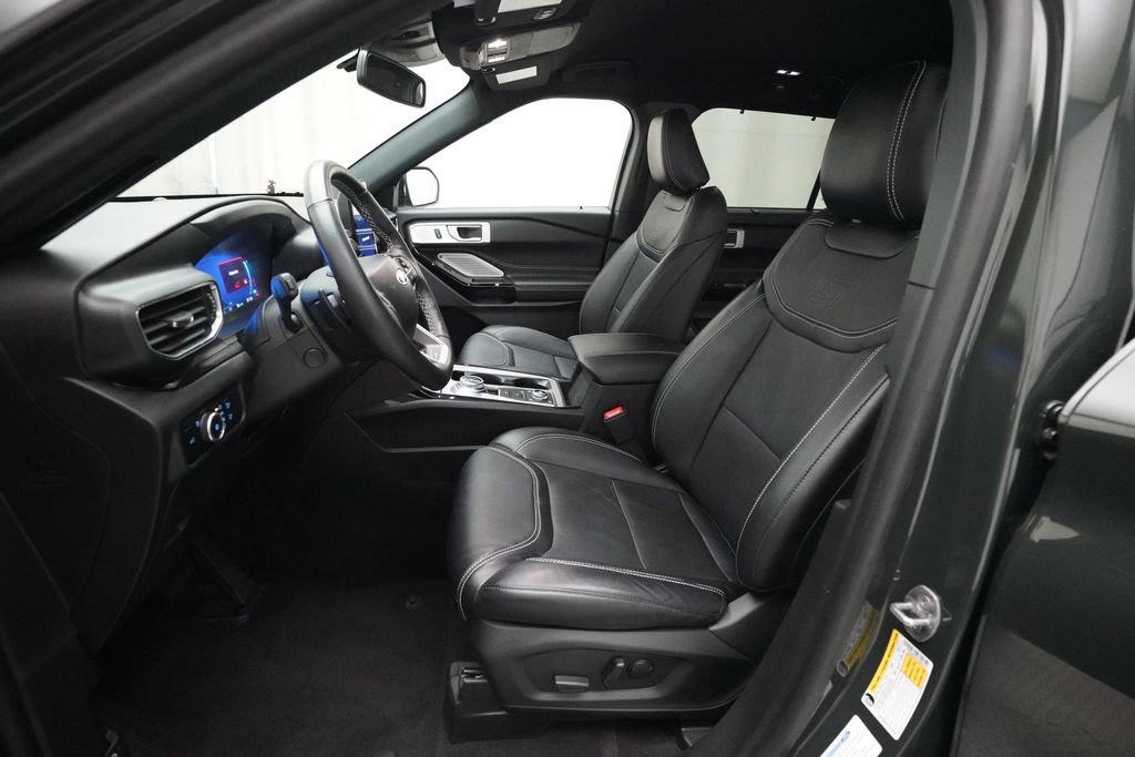 Used 2023 Ford Explorer ST w/ Equipment Group 401A image 7