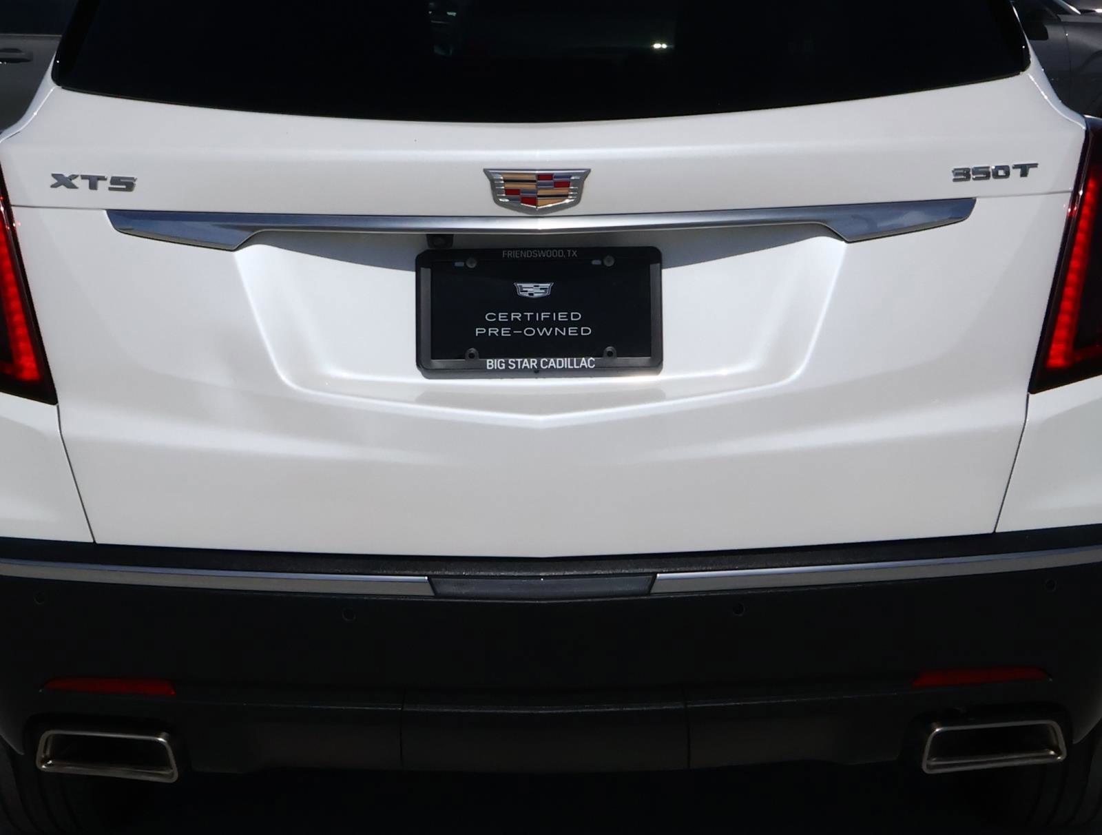 Used 2025 Cadillac XT5 Luxury w/ LPO, Floor Liner Package image 10