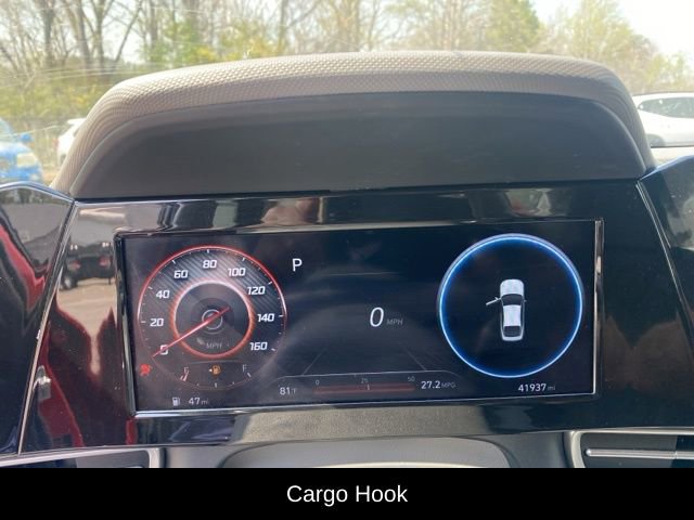 Used 2022 Hyundai Elantra SEL w/ Convenience Package FWD image 18