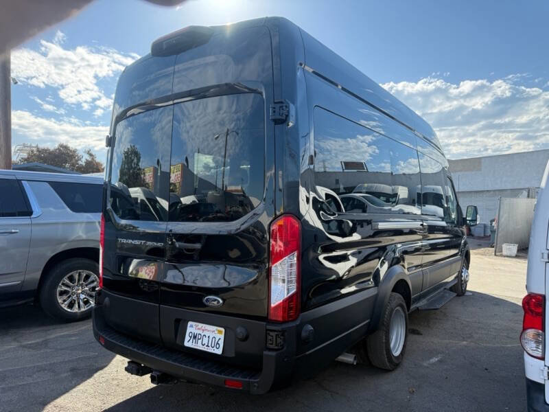 Used 2024 Ford Transit 350 XLT image 6