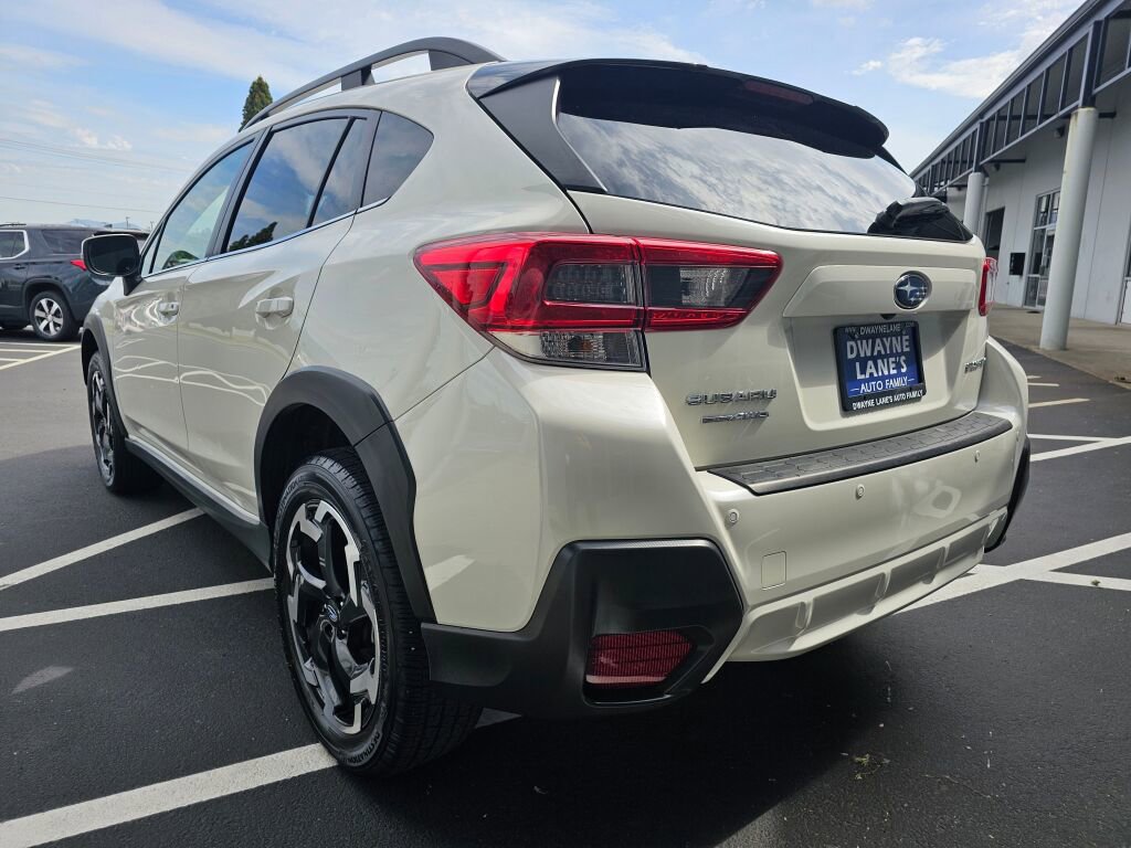 Used 2022 Subaru Crosstrek 2.5i Limited w/ Moonroof Package 2 AWD/4WD image 3