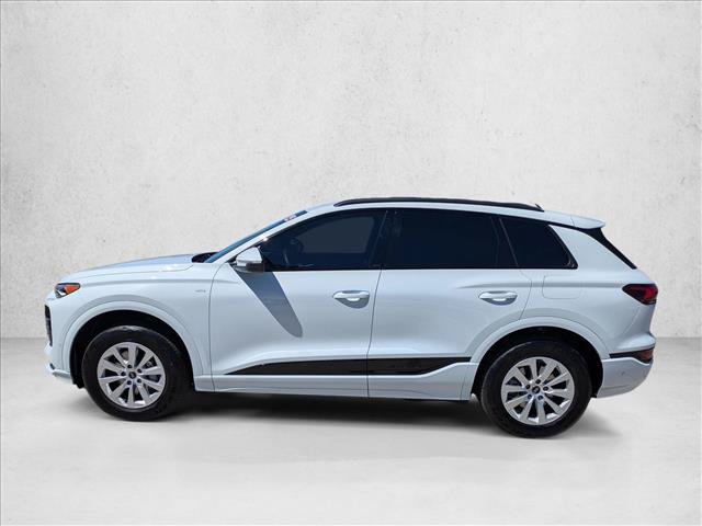 Used 2025 Audi Q6 e-tron Premium RWD image 9