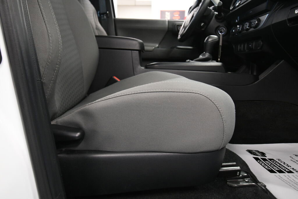 Certified 2022 Toyota Tacoma SR image 24