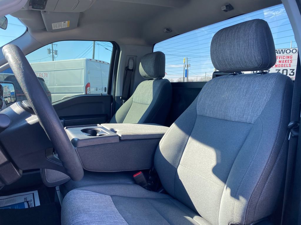 Used 2021 Ford F150 XLT image 11