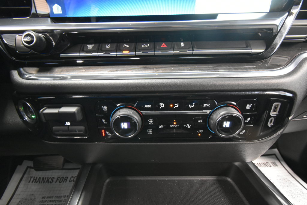 Used 2024 Chevrolet Silverado 3500 LTZ w/ LTZ Plus Package AWD/4WD image 18