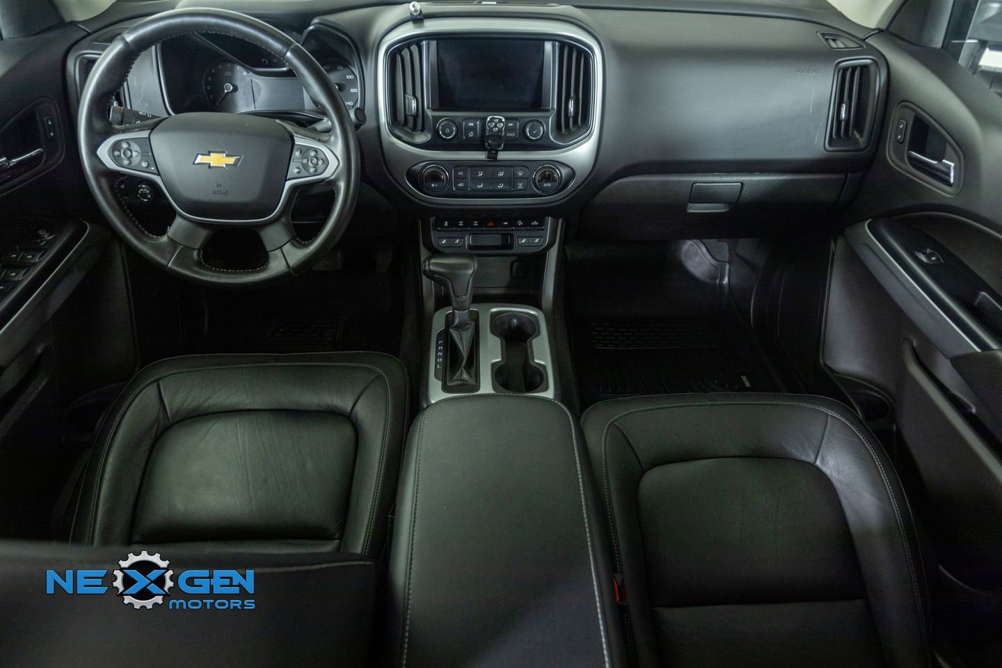 Used 2020 Chevrolet Colorado ZR2 w/ ZR2 Midnight Special Edition image 31
