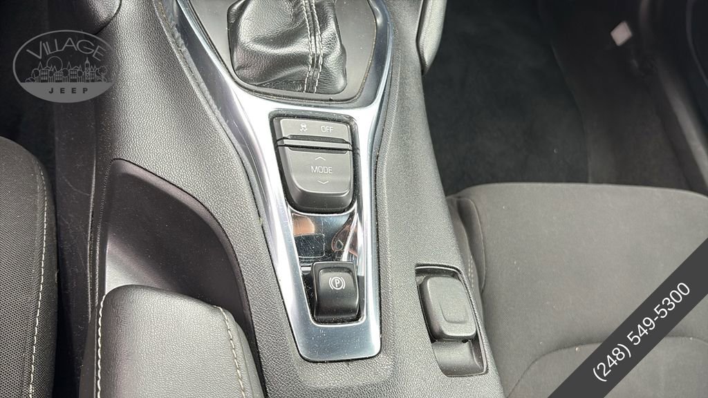 Used 2019 Chevrolet Camaro LT RWD image 22