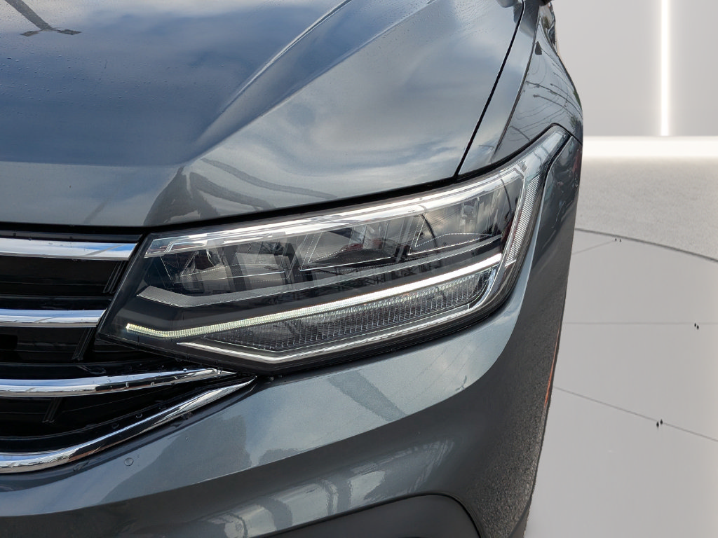 Certified 2024 Volkswagen Tiguan S FWD image 7
