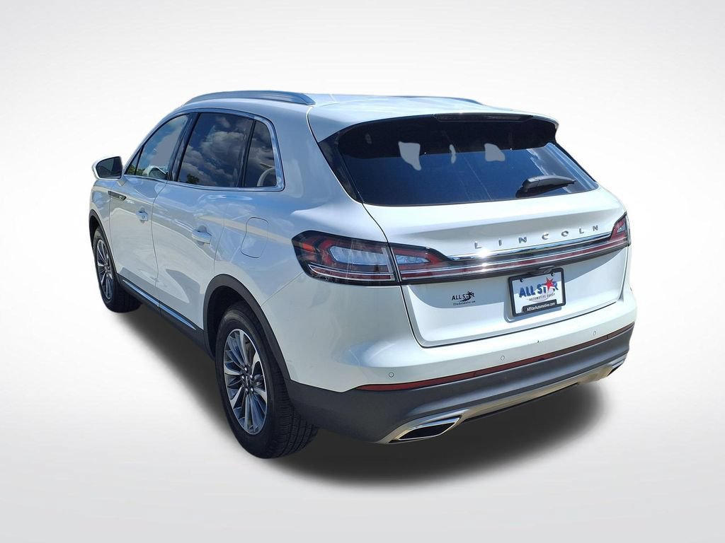 Used 2022 Lincoln Nautilus FWD w/ Premium Package image 6