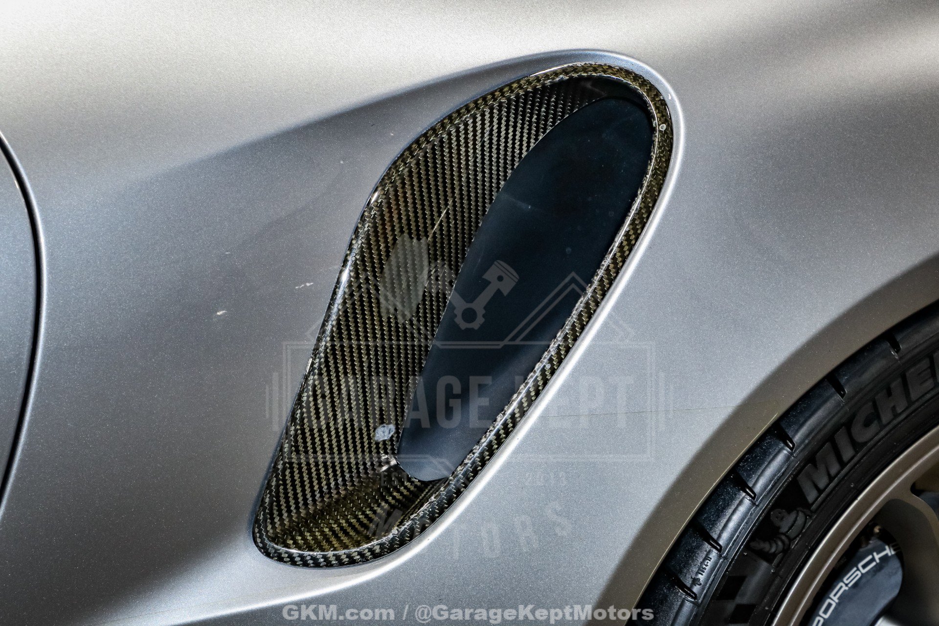 Used 2014 Porsche 911 Turbo S image 44