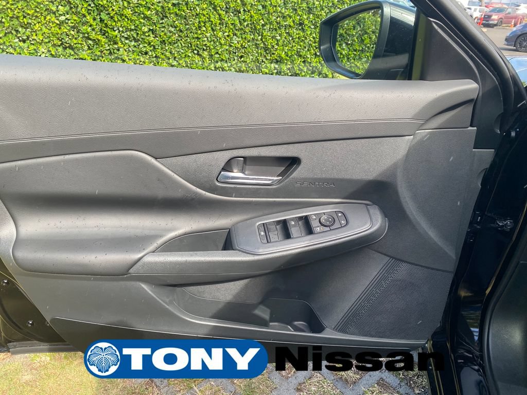 New 2026 Nissan Sentra SV w/ Floor Mat Package FWD image 31