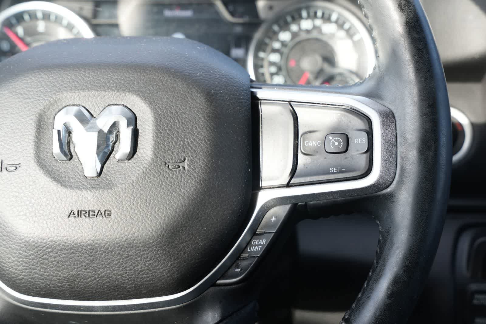 Used 2019 RAM 1500 Big Horn AWD/4WD image 11