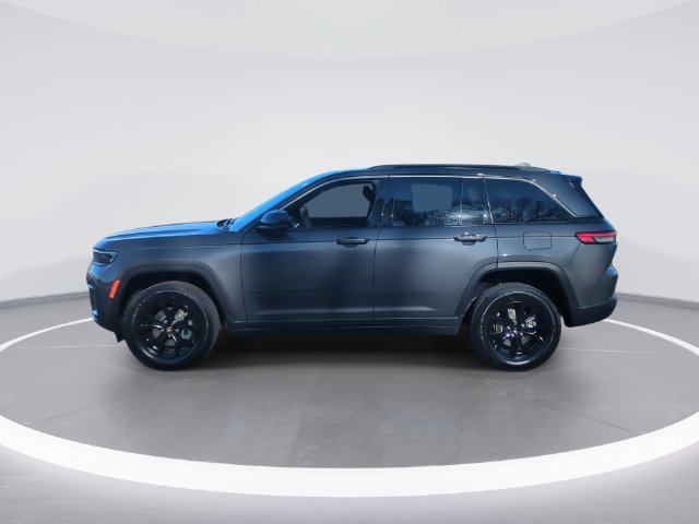 New 2026 Jeep Grand Cherokee Altitude AWD/4WD image 5