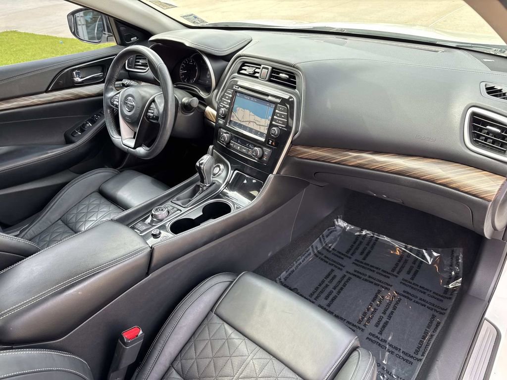 Used 2017 Nissan Maxima Platinum FWD image 13