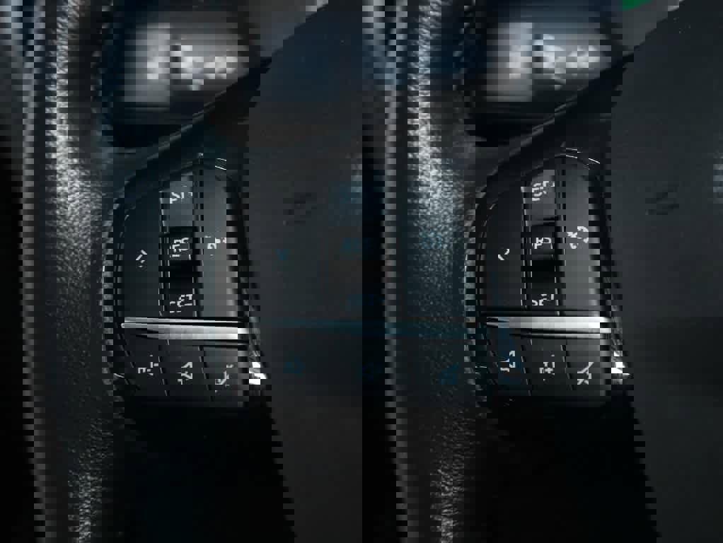 Used 2021 Ford Escape SE w/ Convenience Package image 20