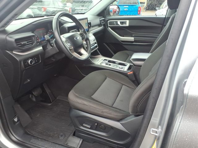 Certified 2024 Ford Explorer XLT AWD/4WD image 16