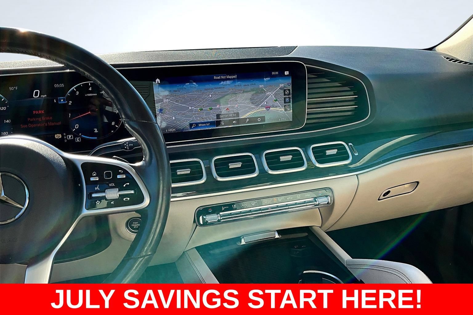 Used 2020 Mercedes-Benz GLE 350 w/ Premium Package image 11