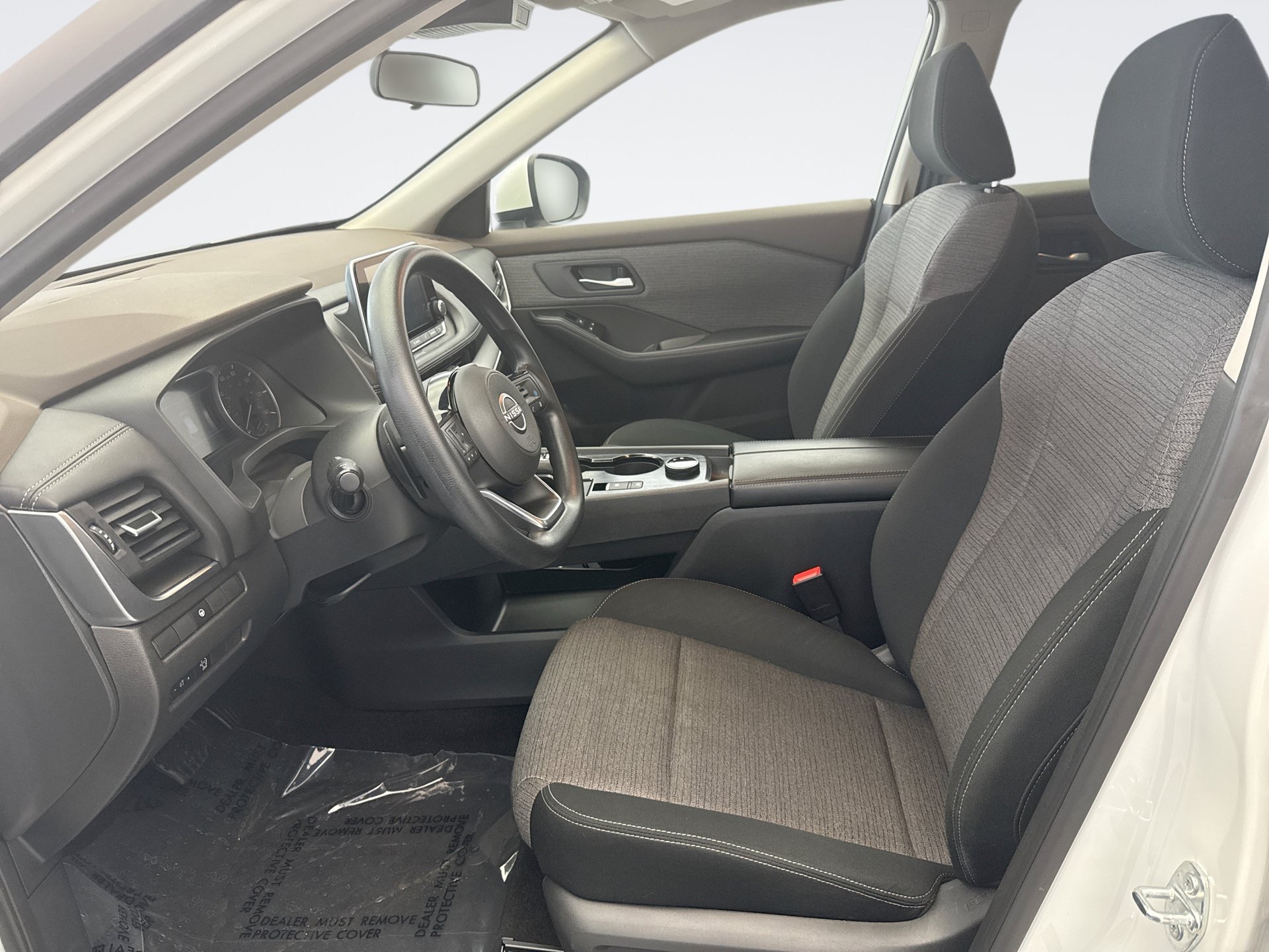 Used 2023 Nissan Rogue SV AWD/4WD image 10