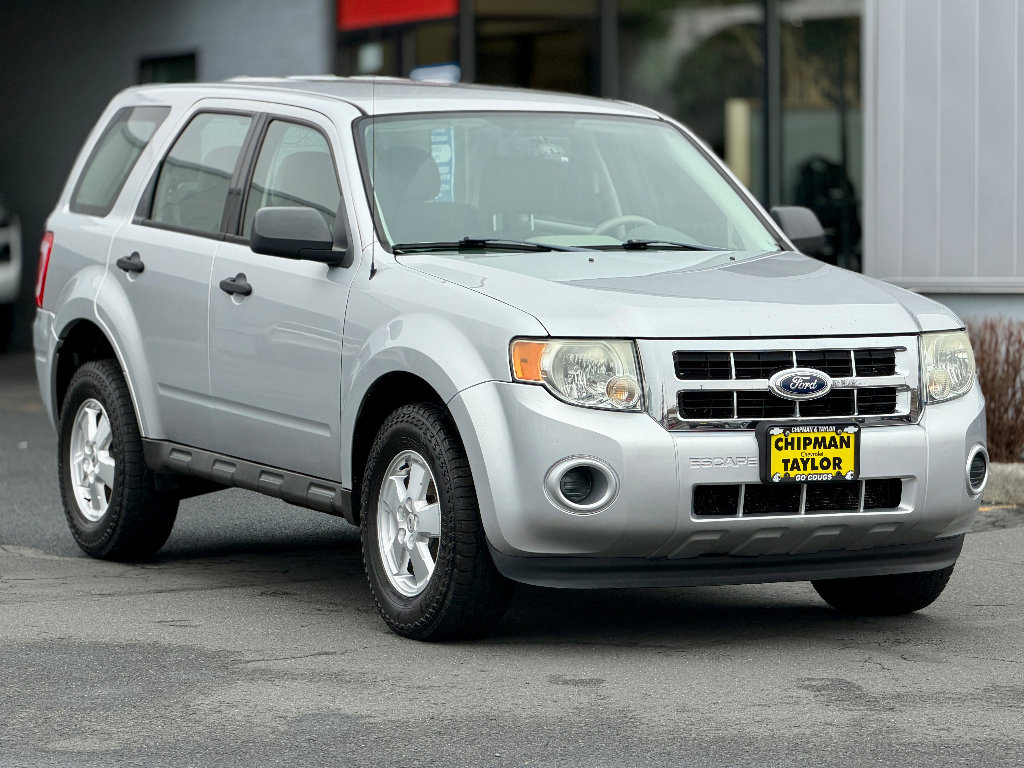 Used 2010 Ford Escape XLS