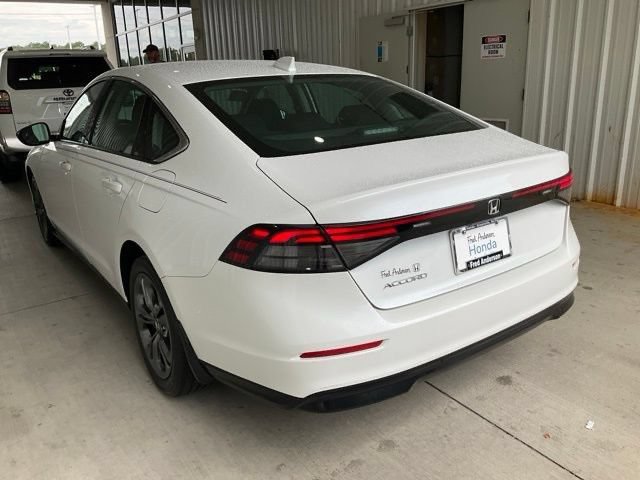 Certified 2023 Honda Accord EX image 16