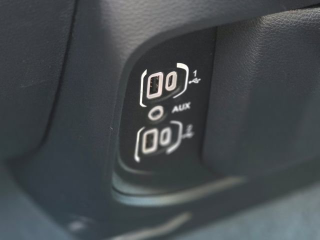 Used 2023 RAM 1500 Big Horn image 30