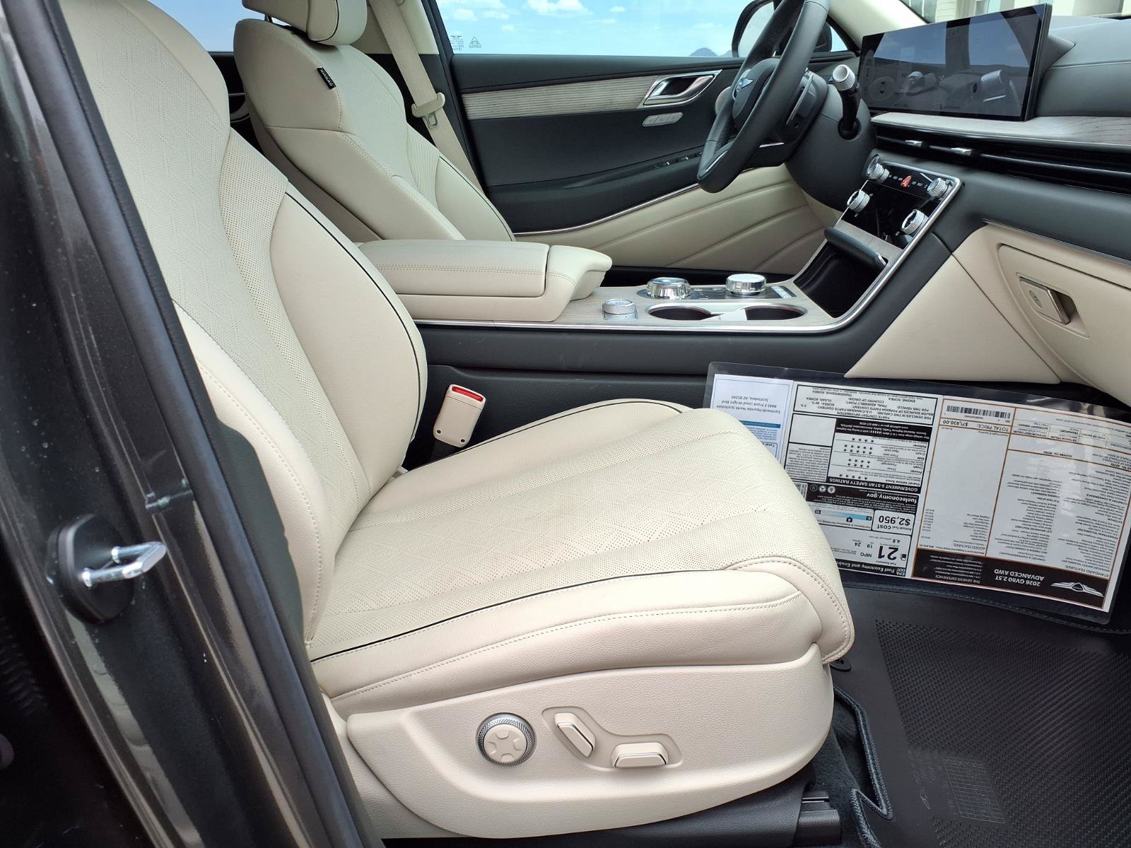 Certified 2026 Genesis GV80 2.5T Advanced AWD/4WD image 10