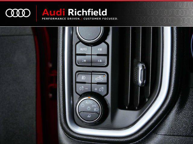 Used 2021 Chevrolet Silverado 1500 LT Trail Boss w/ Convenience Package II AWD/4WD image 18