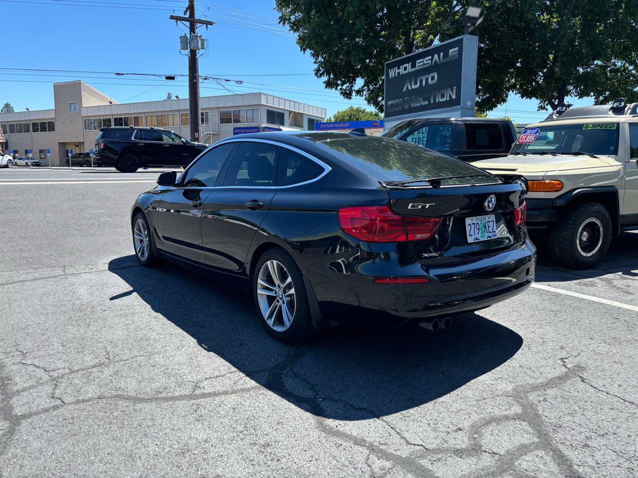 Used 2017 BMW 330i Gran Turismo xDrive AWD/4WD image 3