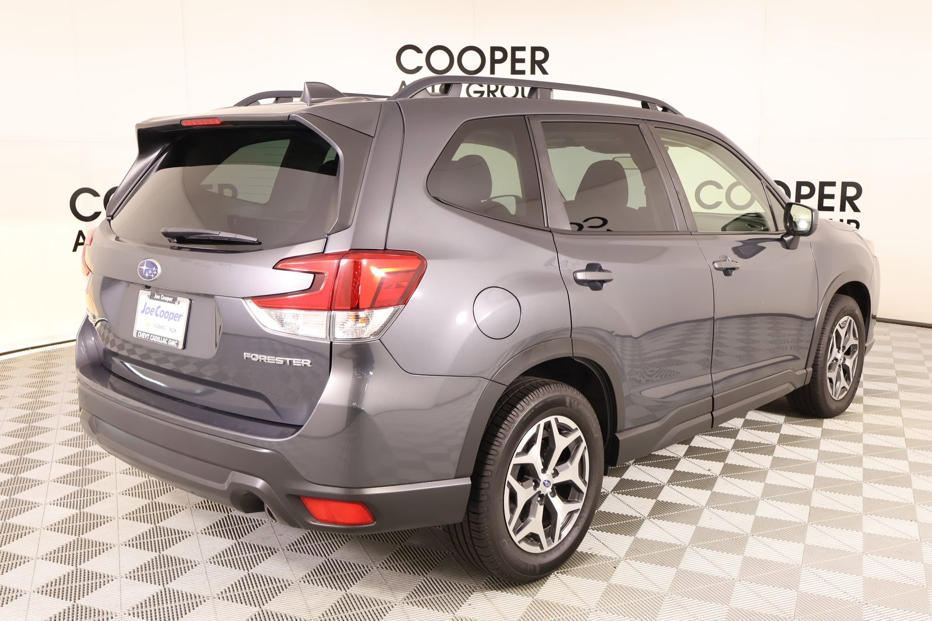 Used 2023 Subaru Forester Premium AWD/4WD image 19