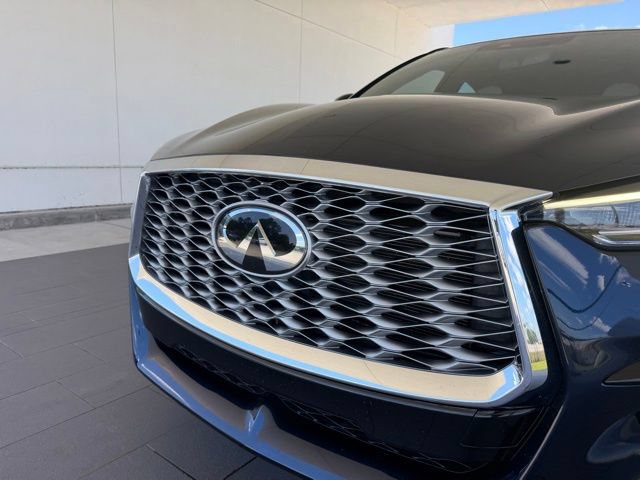 Used 2023 INFINITI QX55 Luxe w/ Cargo Package AWD/4WD image 3