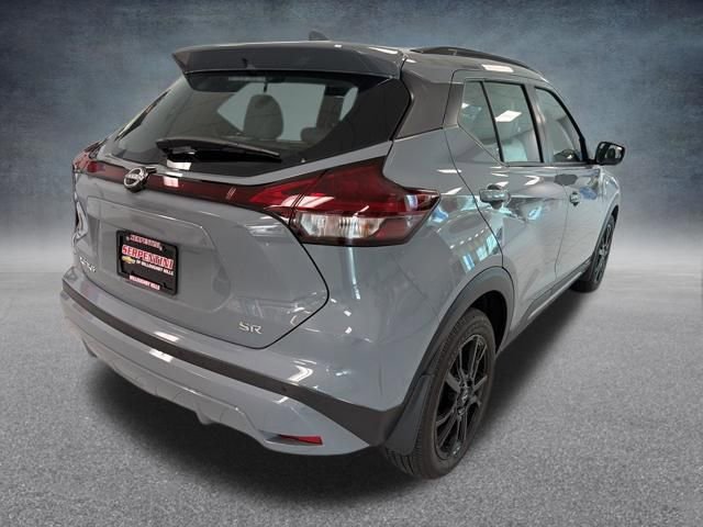 Used 2023 Nissan Kicks SR w/ SR Premium Package image 7