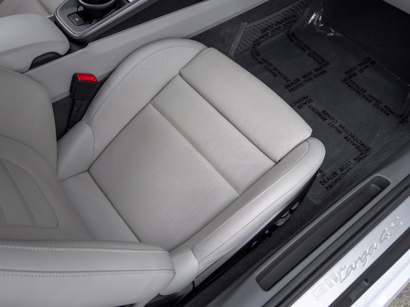 Certified 2024 Porsche 911 Targa 4S AWD/4WD image 49
