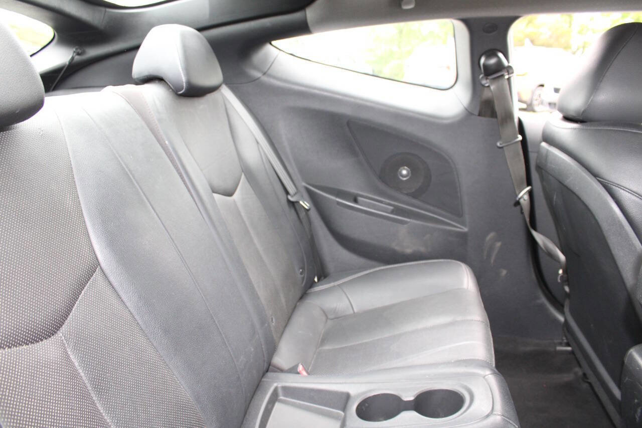 Used 2013 Hyundai Veloster Turbo FWD image 16