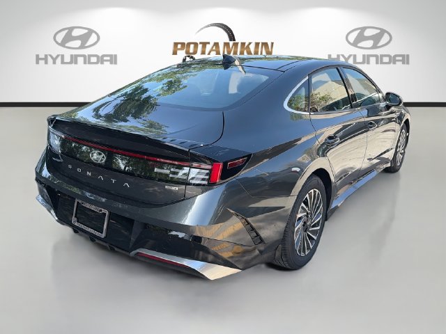 New 2026 Hyundai Sonata SEL FWD image 5