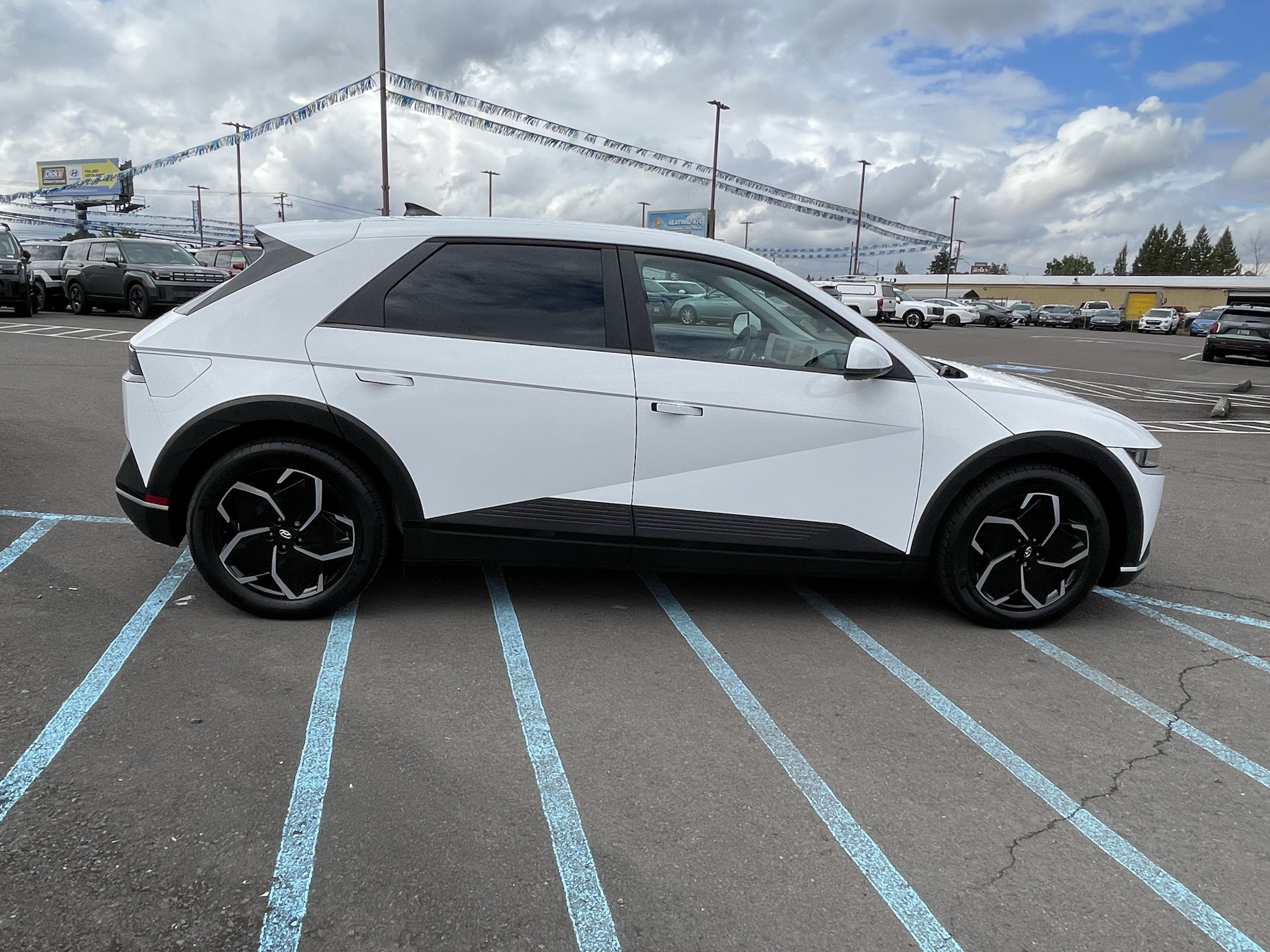 Certified 2024 Hyundai Ioniq 5 SE AWD/4WD image 6