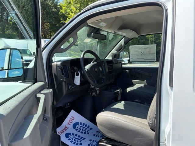 New 2026 Chevrolet Express 3500 w/ Driver Convenience Package RWD image 18