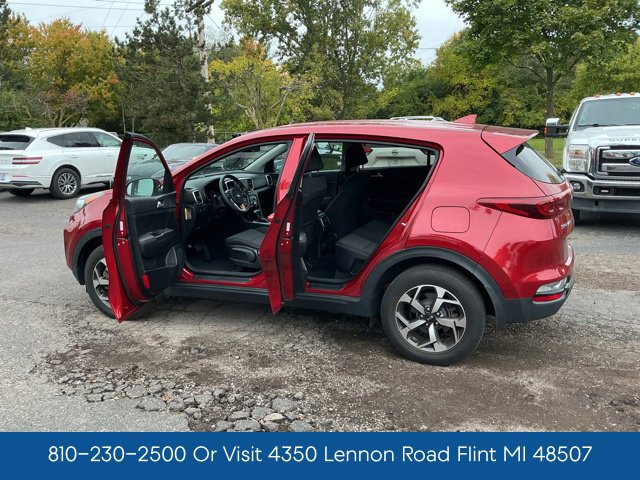 Used 2020 Kia Sportage LX AWD/4WD image 6