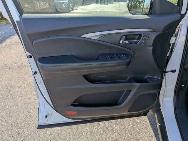 Used 2022 Honda Pilot Special Edition image 11