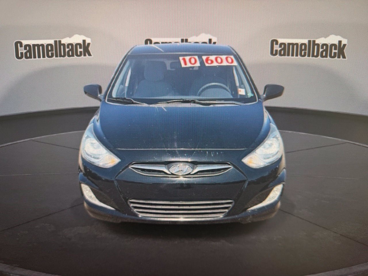 Used 2012 Hyundai Accent GLS w/ Premium Pkg 3 FWD image 2
